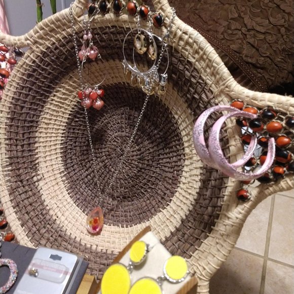 Fashion Bundle & Sterling Silver Earrings - Picture 10 of 14